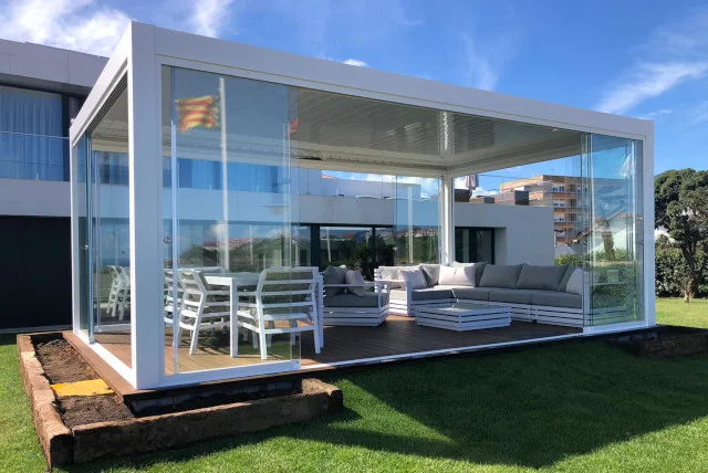 Vetrata panoramica Bari — VetratePremium