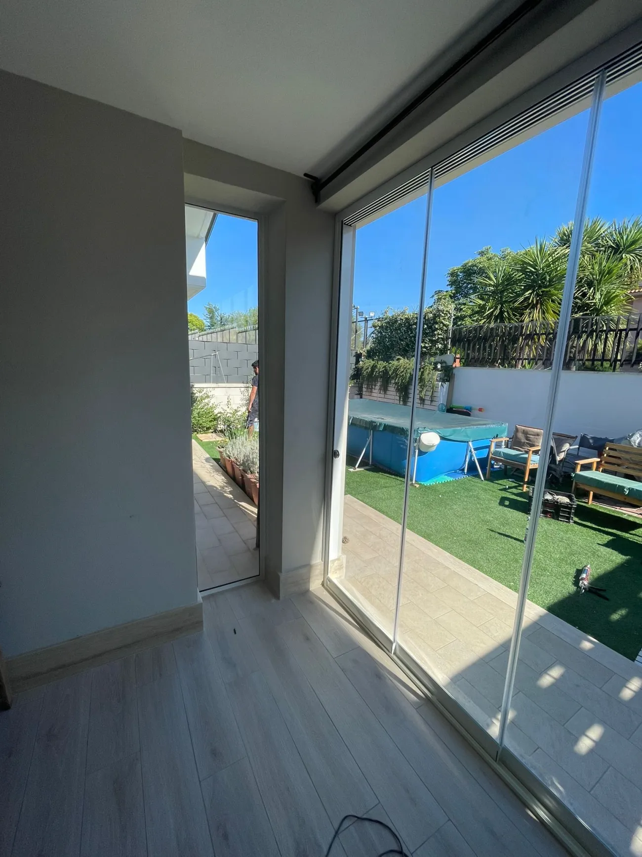 Sezione del profilo alto per vetrata panoramica a pacchetto